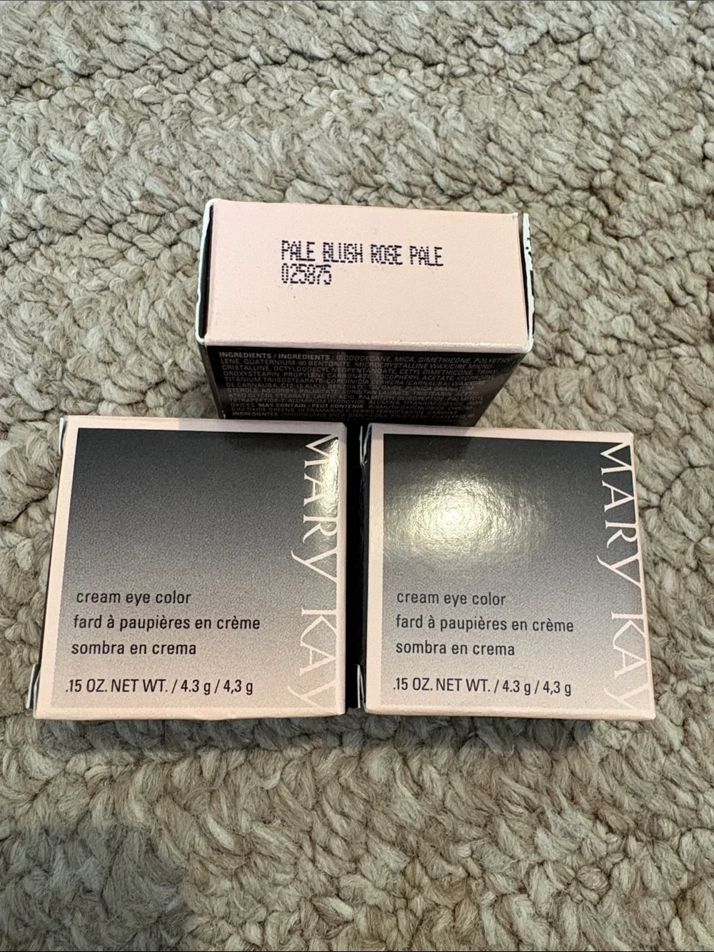 Mary Kay Cream Eye Color - Pale Blush (3)